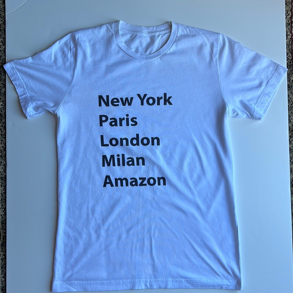 White T-shirt size M - men